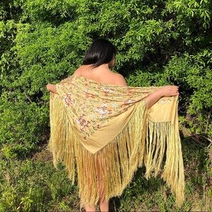 Vintage 1940’s Gold Pink Floral Fringe Piano Shawl